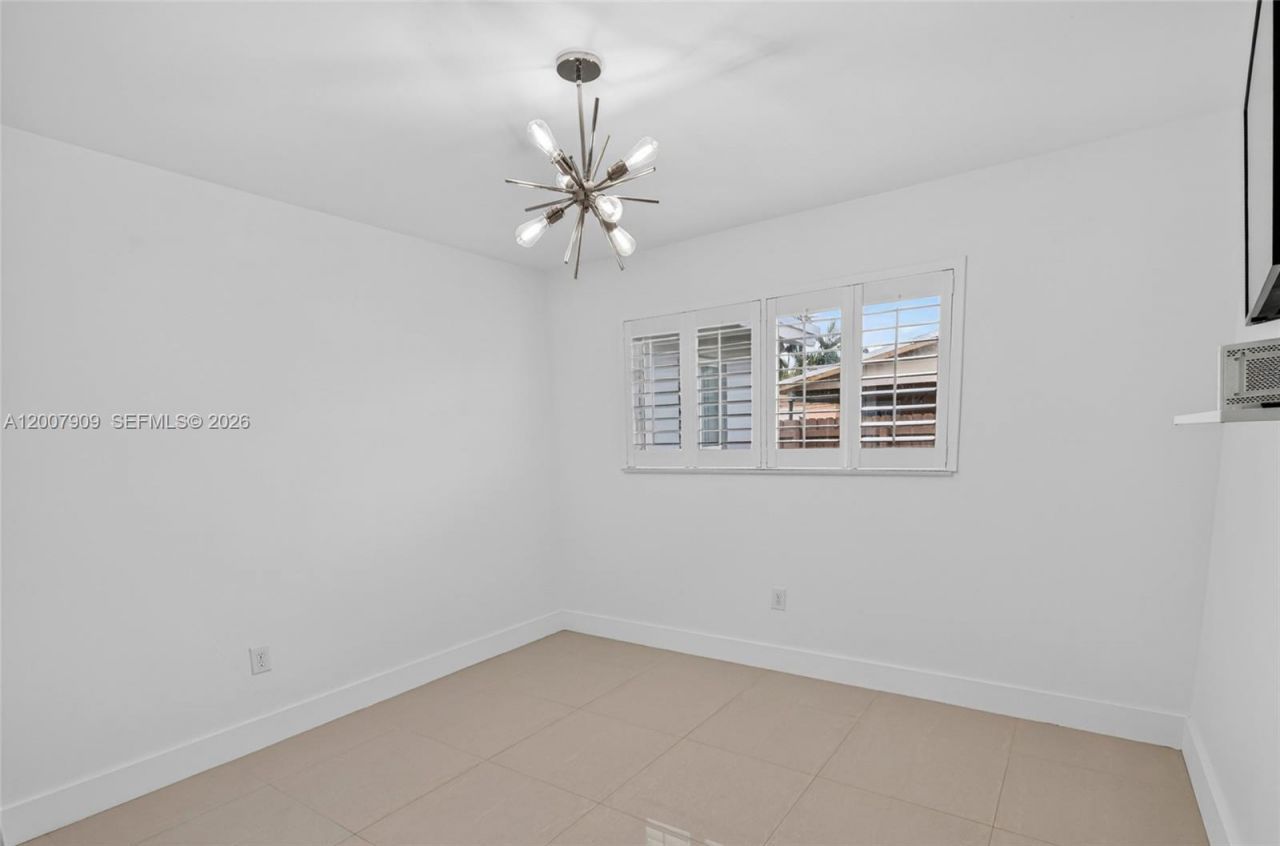 4865 SW 94th Ave , Miami, FL 33165 Photo