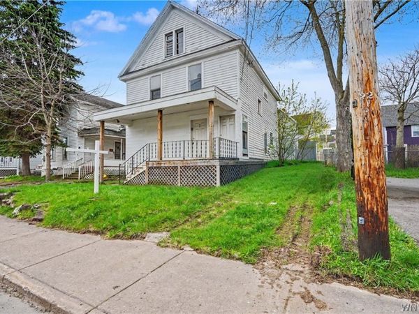 7 Elmwood Avenue , Lockport, NY 14094