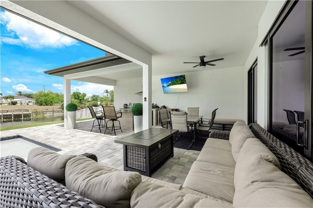 1429 SW 24th St , Cape Coral, FL 33991 Photo