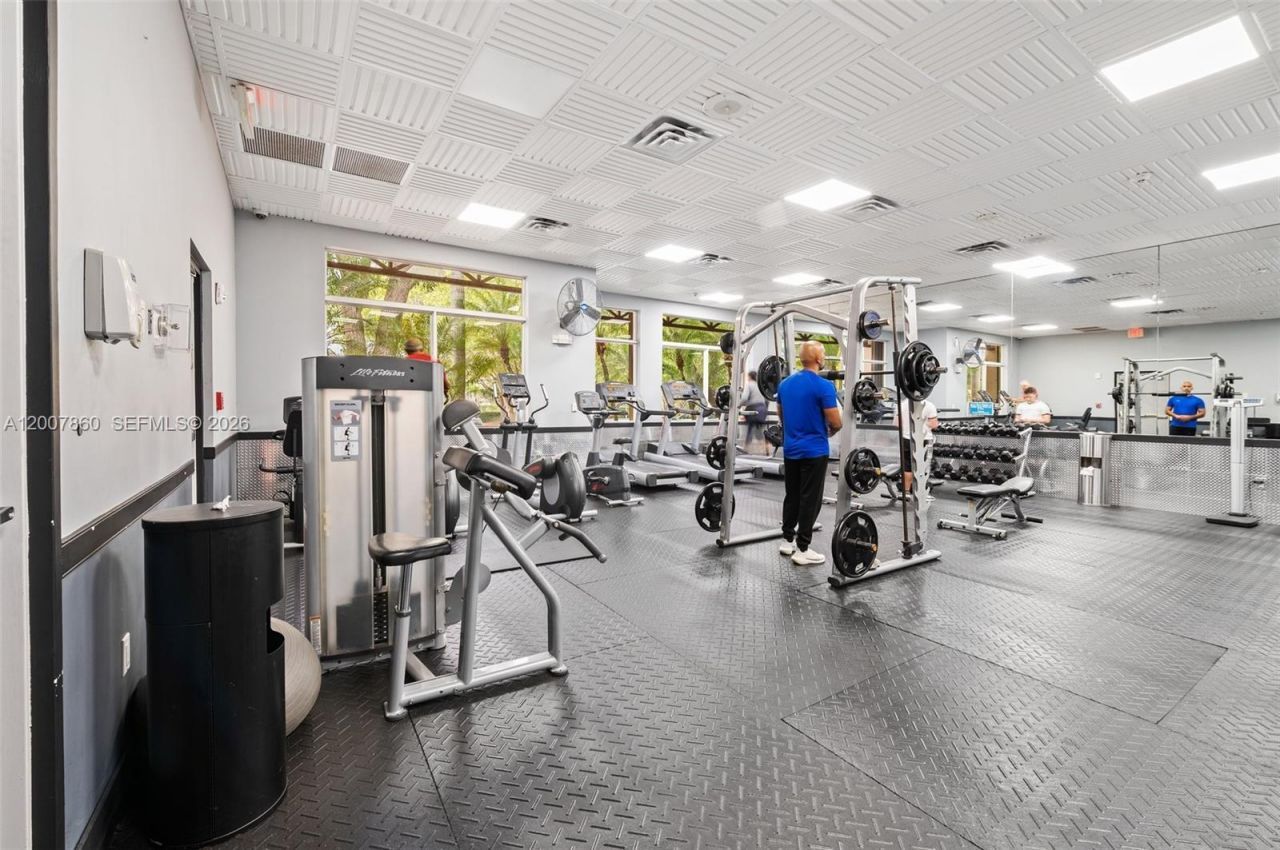 1381 NW 144th Ave, Pembroke Pines, FL 33028 Photo