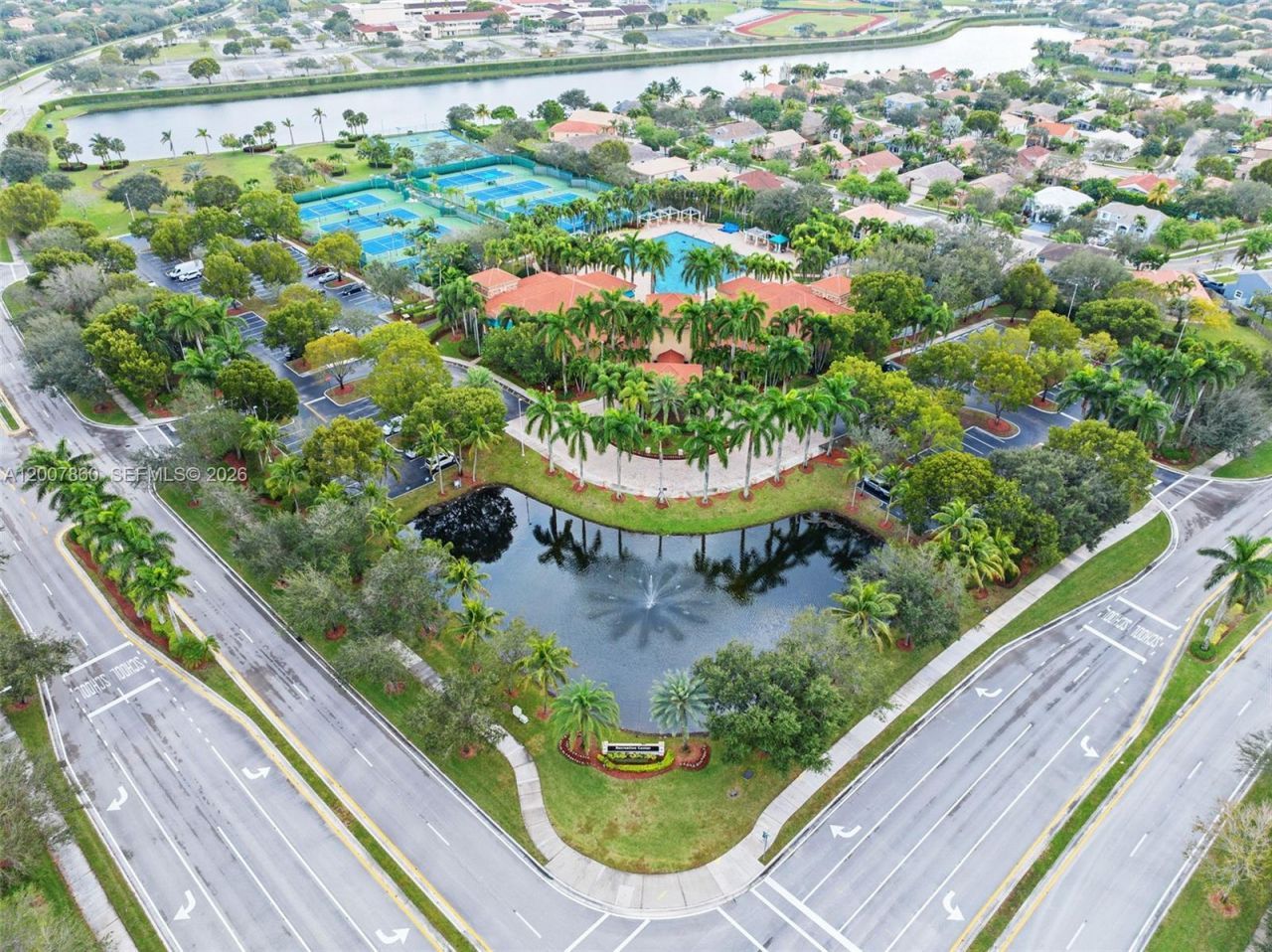 1381 NW 144th Ave, Pembroke Pines, FL 33028 Photo