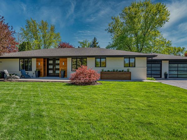 480 Nebraska B Court , Frankfort, IL 60423