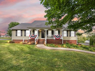 84 Elm Loop, Hustonville, KY 40437