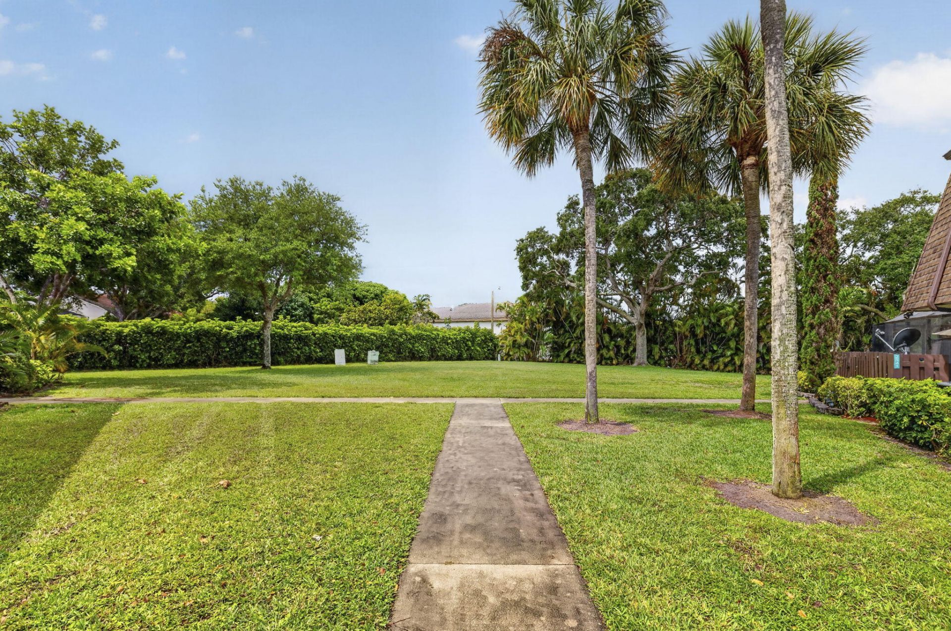 2539 NW 99th Avenue, Coral Springs, FL 33065 Photo