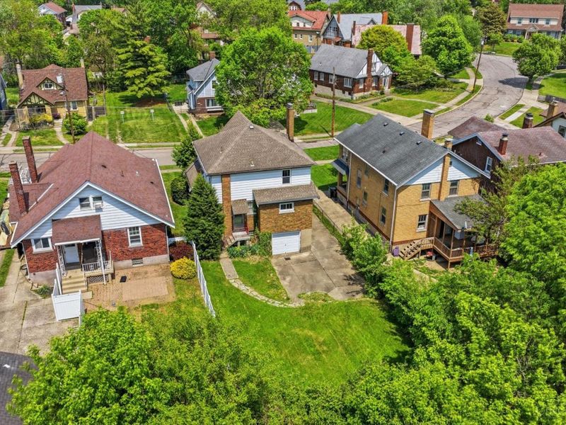 3519 Darwin Avenue, Cheviot, OH 45211 Photo 2