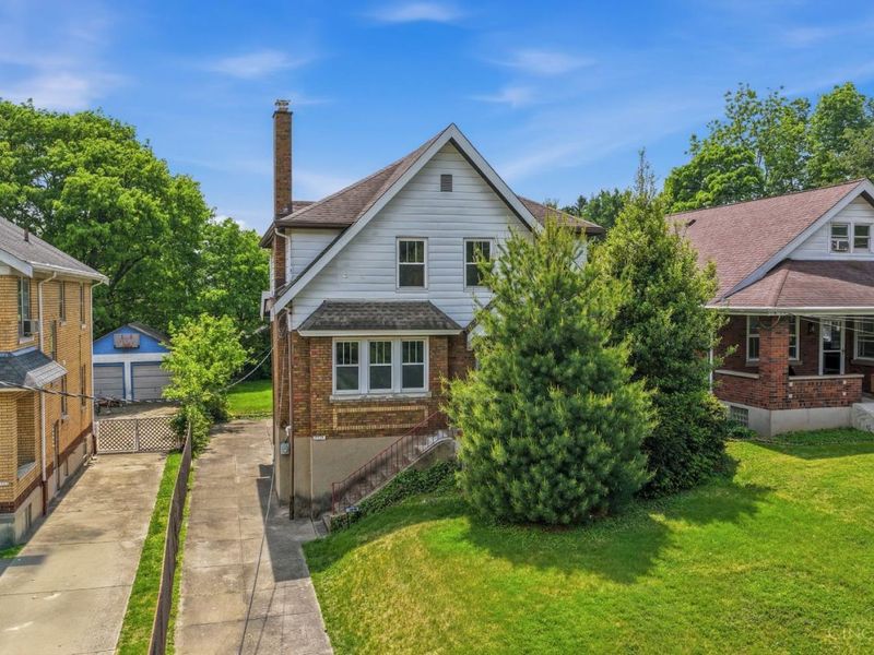 3519 Darwin Avenue, Cheviot, OH 45211 Photo 3