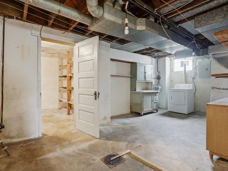 3519 Darwin Avenue, Cheviot, OH 45211 Photo 32