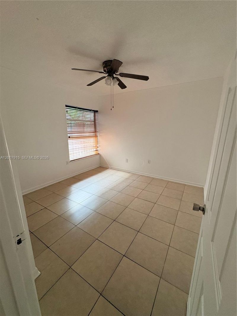 17600 NW 68th Ave, Unit B2004, Hialeah, FL 33015 Photo