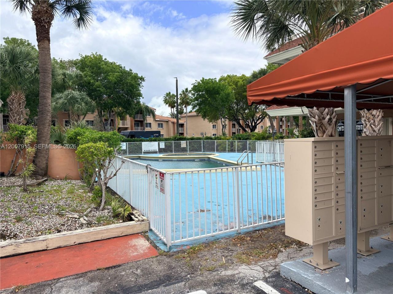 17600 NW 68th Ave, Unit B2004, Hialeah, FL 33015 Photo