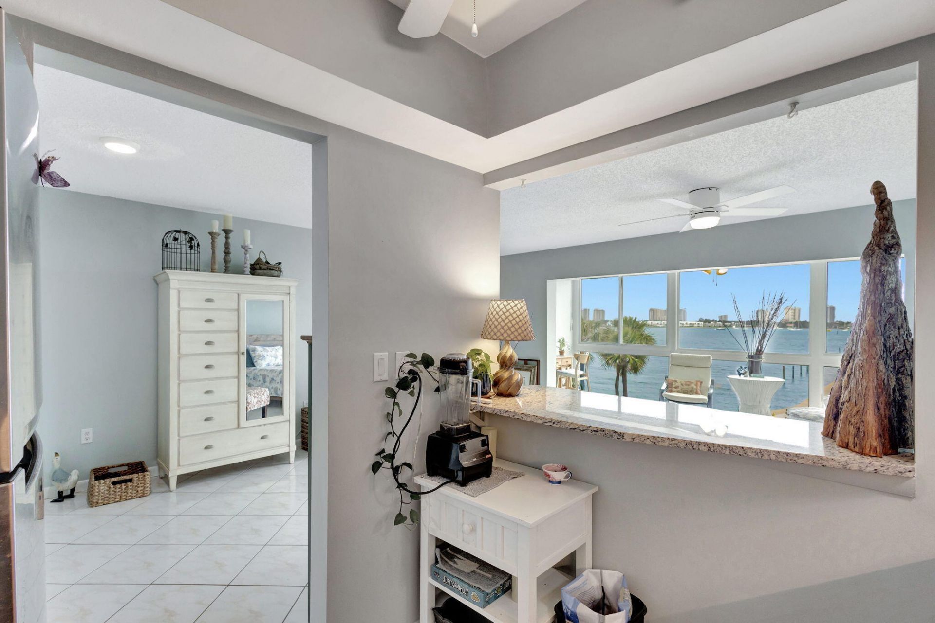2936 Lake Shore Drive, Unit 309, Riviera Beach, FL 33404 Photo