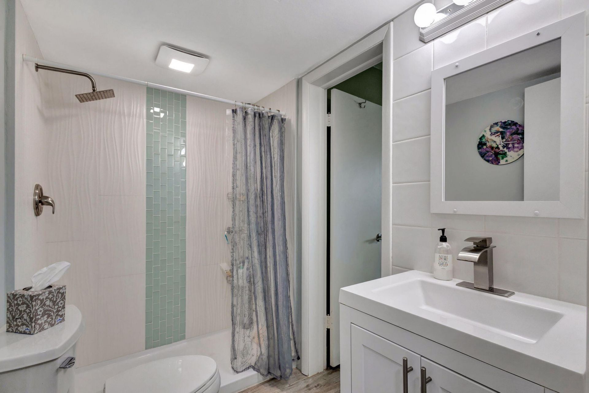 2936 Lake Shore Drive, Unit 309, Riviera Beach, FL 33404 Photo