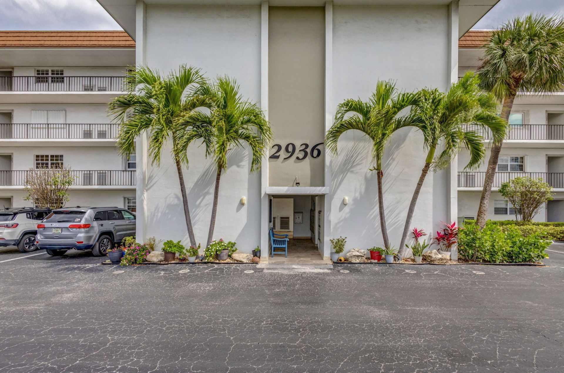 2936 Lake Shore Drive, Unit 309, Riviera Beach, FL 33404 Photo
