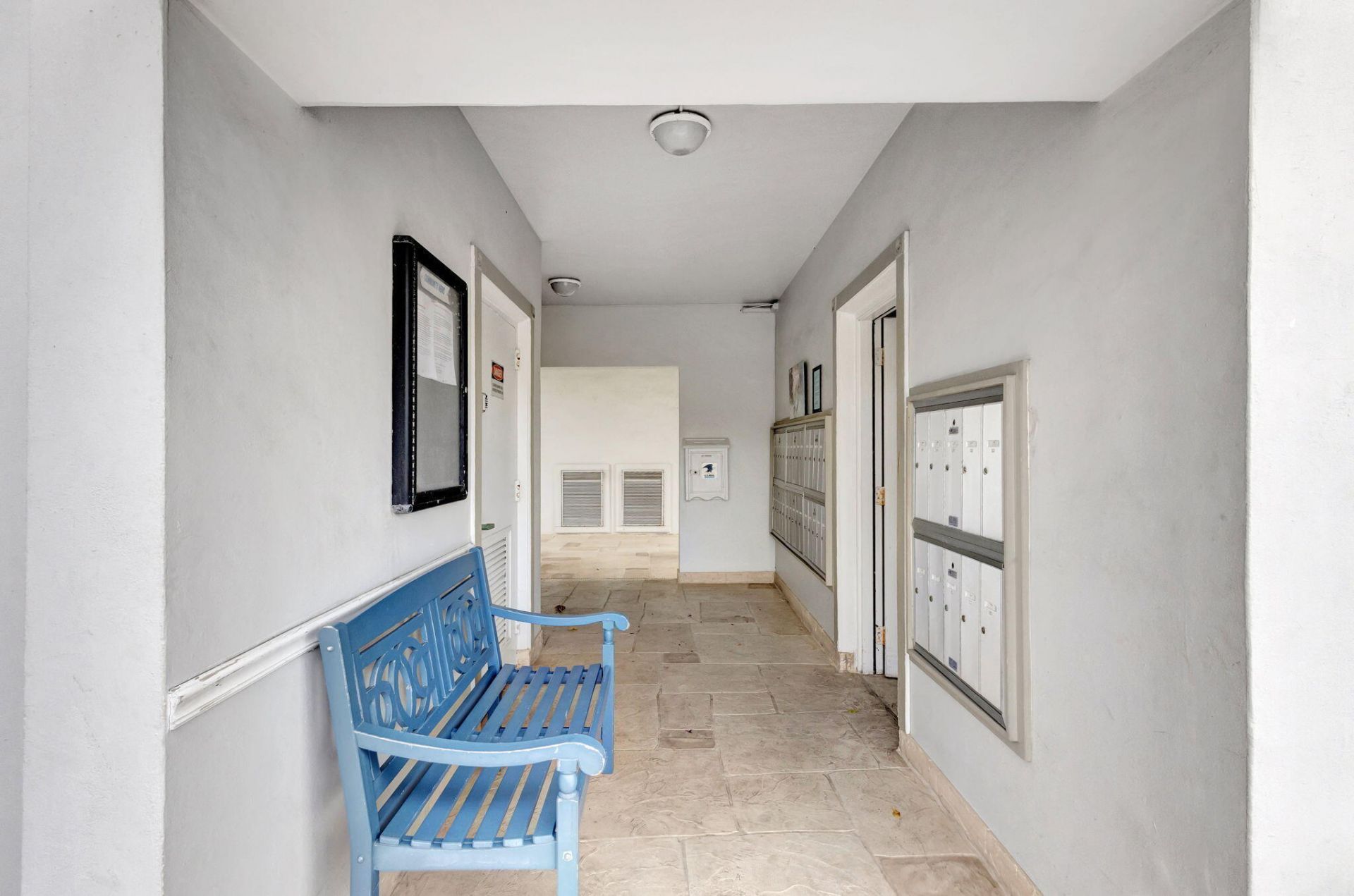 2936 Lake Shore Drive, Unit 309, Riviera Beach, FL 33404 Photo