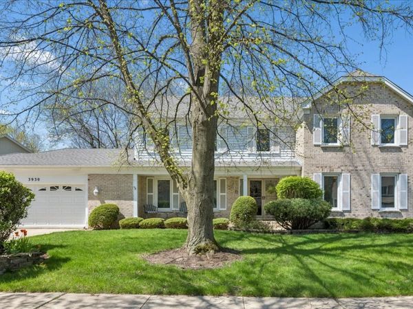 3930 N Proctor Circle , Arlington Heights, IL 60004