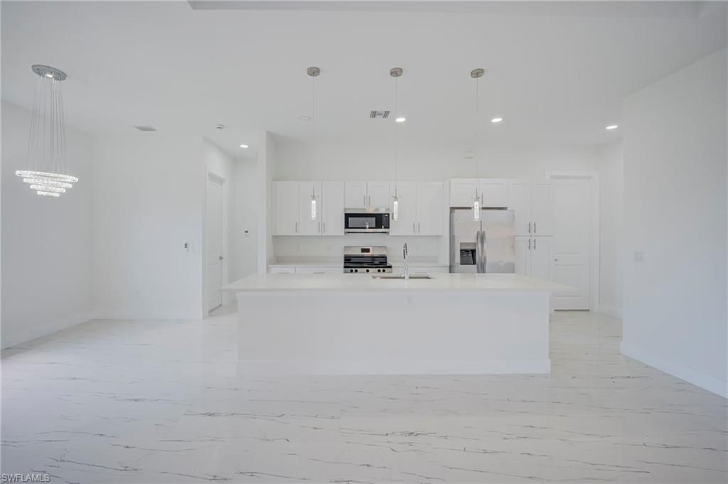 880 Aldrich St E, Lehigh Acres, FL 33974 Photo