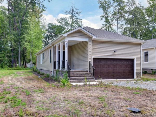 3555 ODI Street , West Point, VA 23181