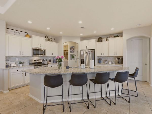 7017 Cleary Loop NE, Rio Rancho, NM 87144