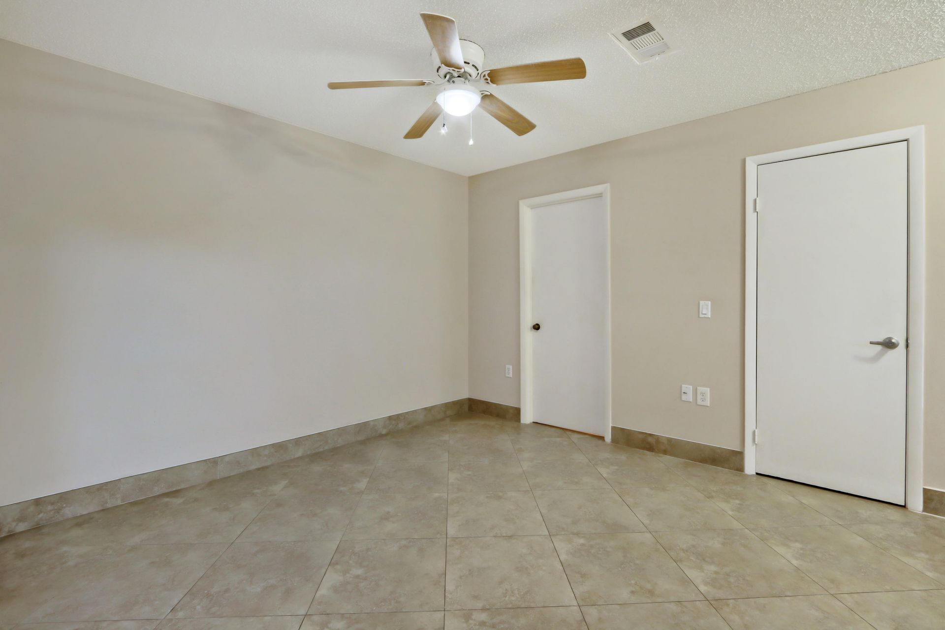 3343 Meridian Way N, Unit D, Palm Beach Gardens, FL 33410 Photo