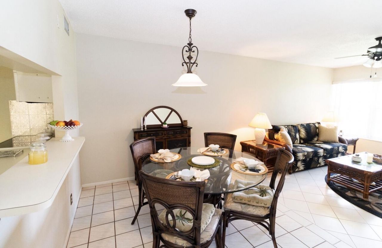 12005 Poinciana Boulevard, Unit 103, Royal Palm Beach, FL 33411 Photo