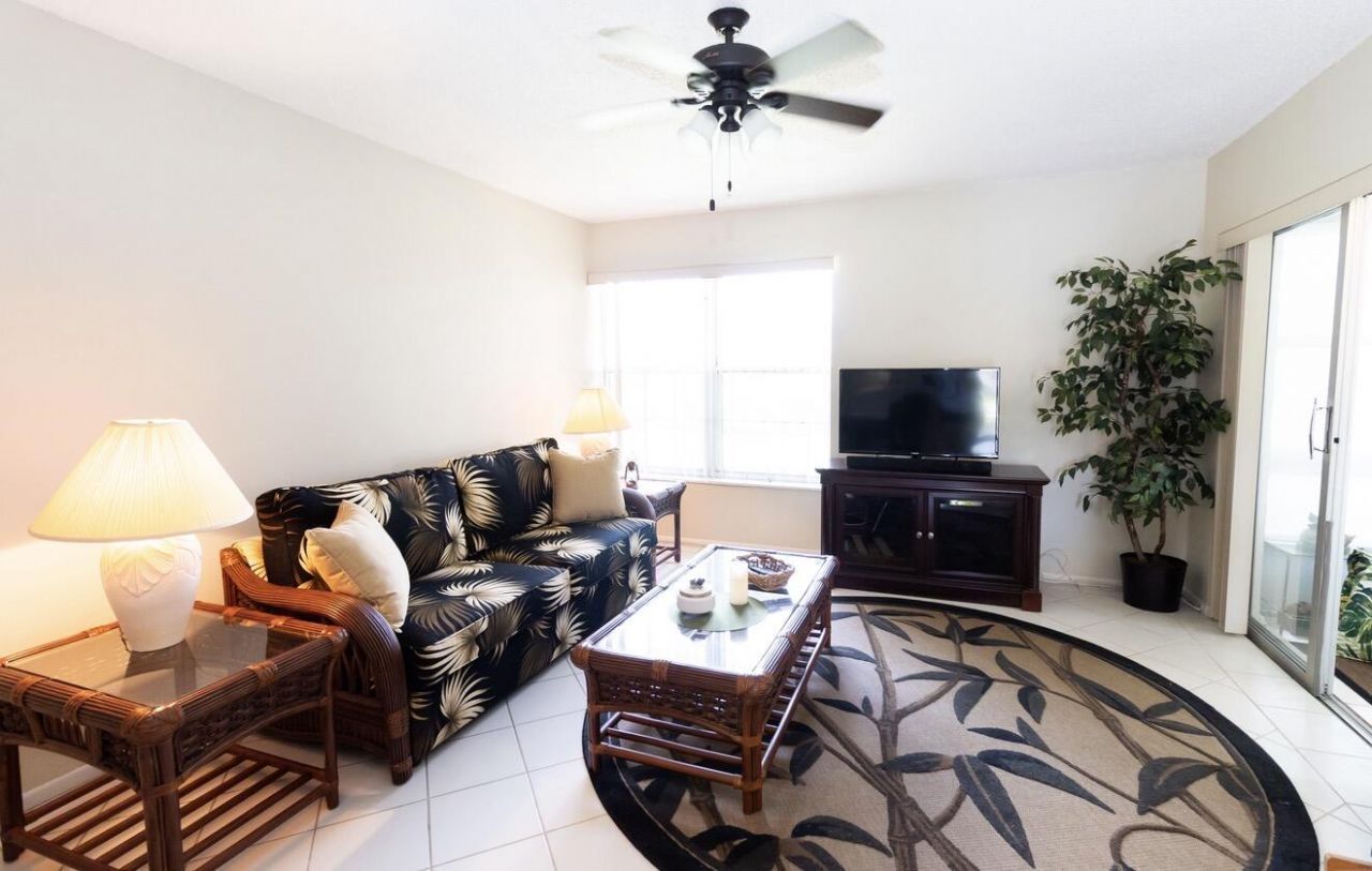 12005 Poinciana Boulevard, Unit 103, Royal Palm Beach, FL 33411 Photo