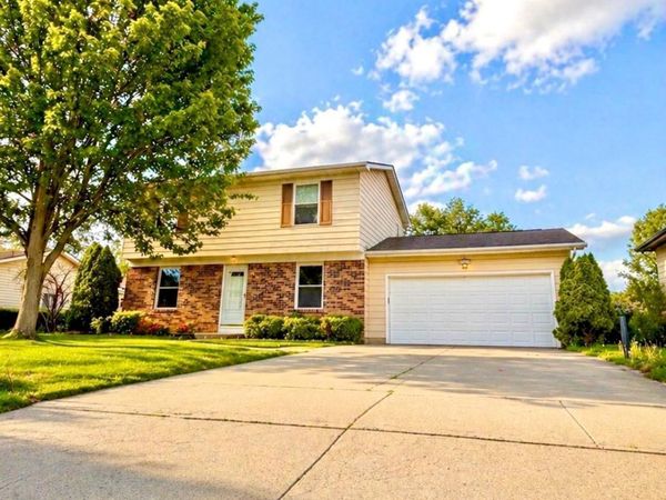 3286 Simmons Drive, Grove City, OH 43123