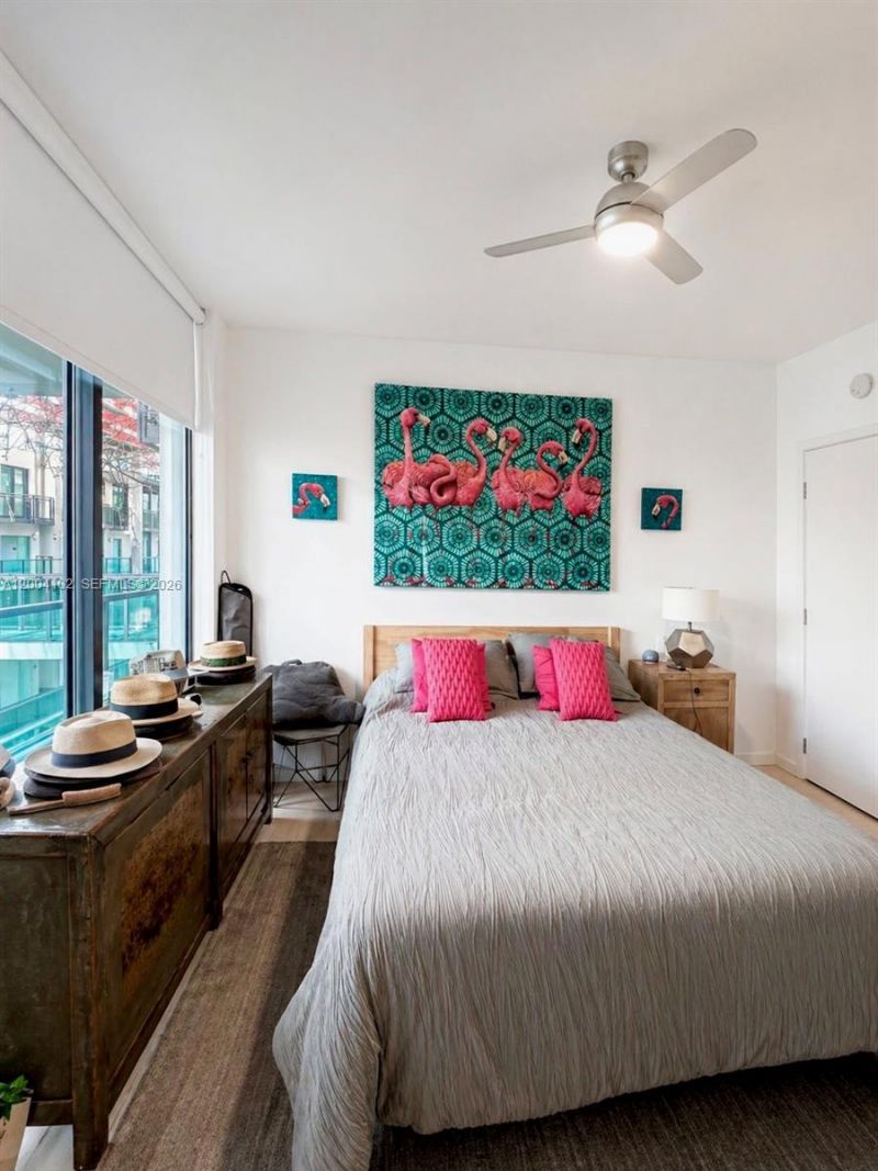 6000 Collins Ave , Unit 515, Miami Beach, FL 33140 Photo