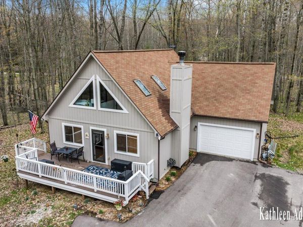 9341 Center Lane, Stanwood, MI 49346