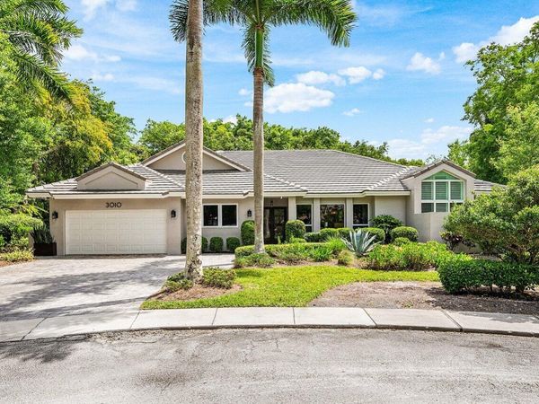 3010 Hampton Circle, Boca Raton, FL 33434