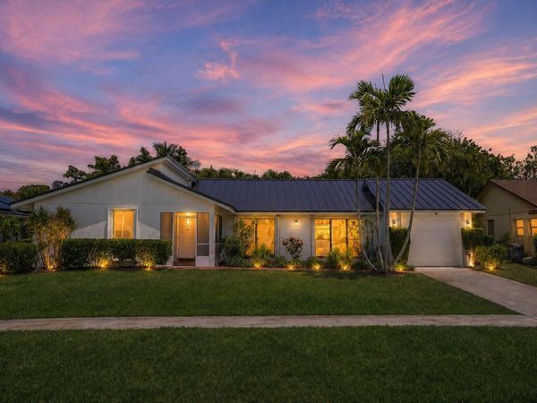 14888 Sunnyview Lane, Delray Beach, FL 33484