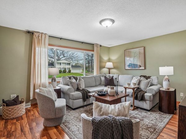 3725 80th Avenue N, Brooklyn Park, MN 55443