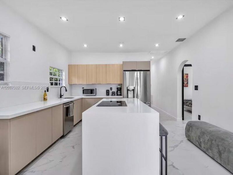 545 NW 52nd St , Miami, FL 33127 Photo