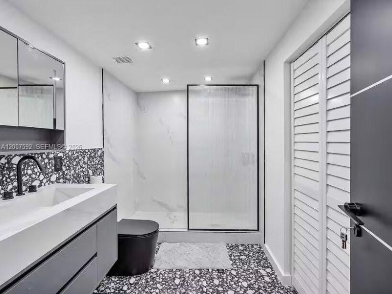 545 NW 52nd St , Miami, FL 33127 Photo
