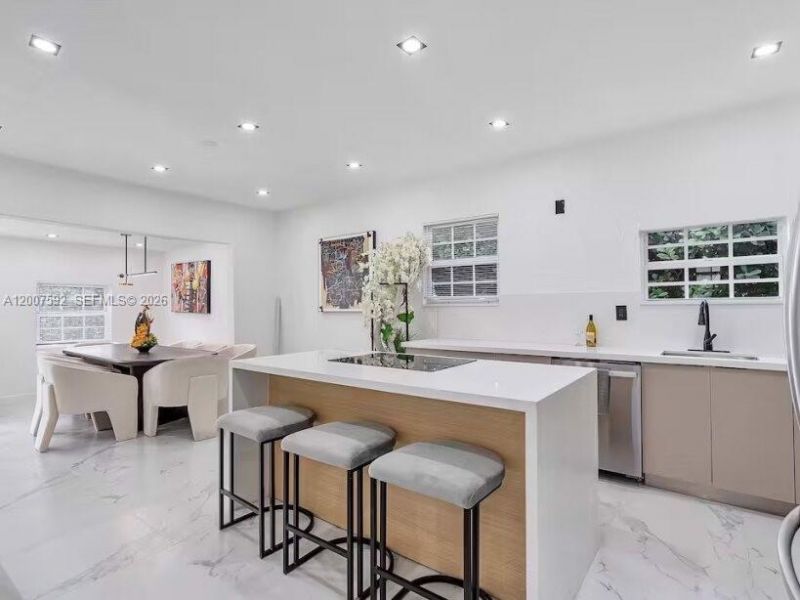 545 NW 52nd St , Miami, FL 33127 Photo