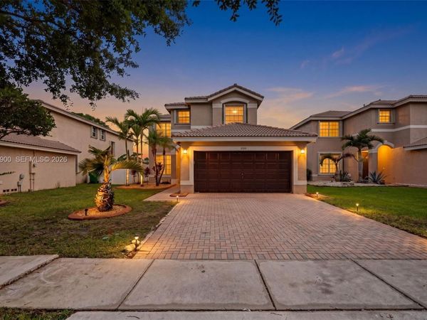 16438 SW 28th St , Miramar, FL 33027