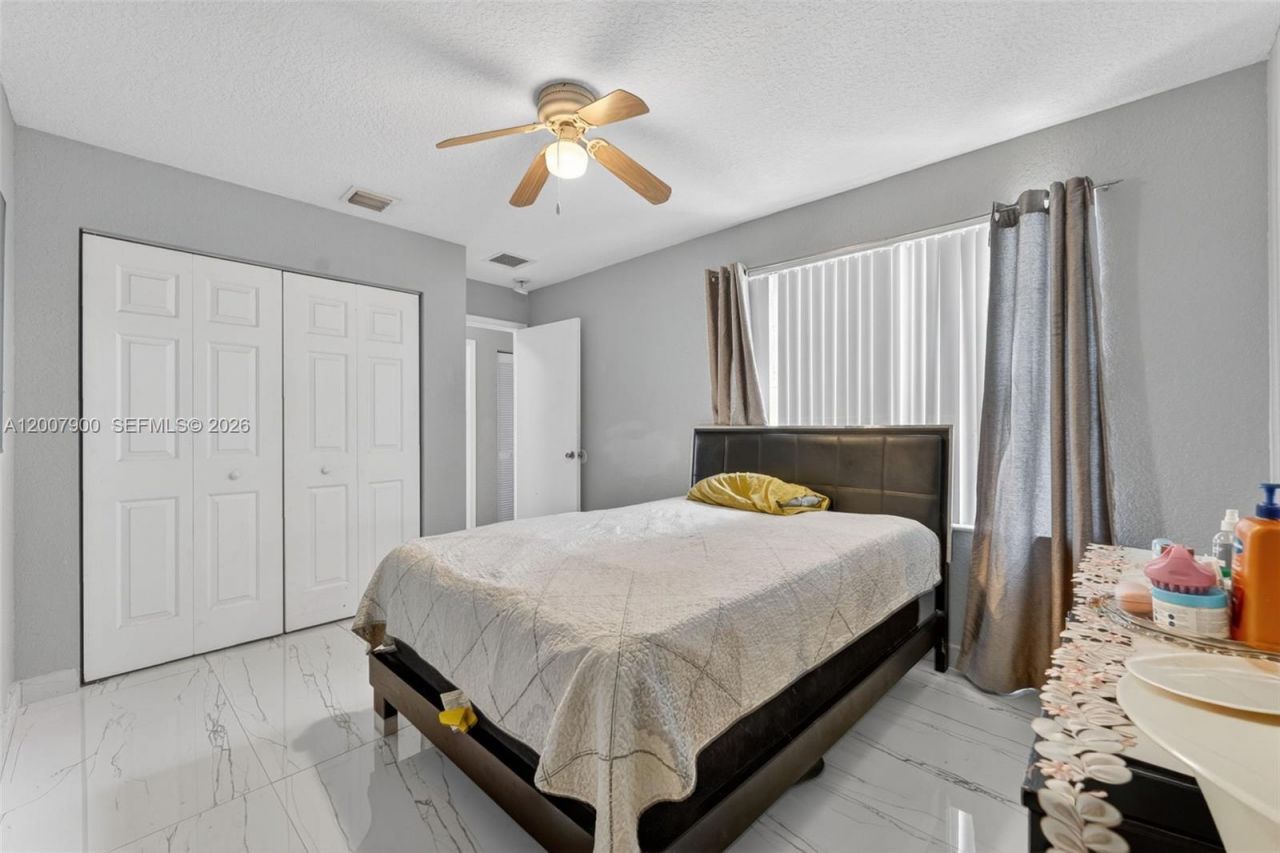 16438 SW 28th St , Miramar, FL 33027 Photo