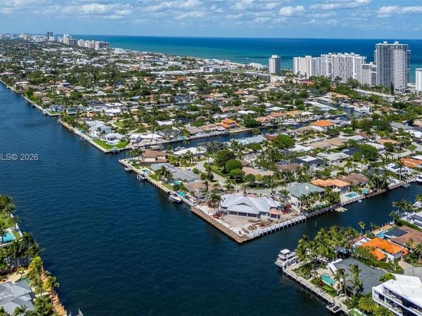 37 Fort Royal Is , Fort Lauderdale, FL 33308