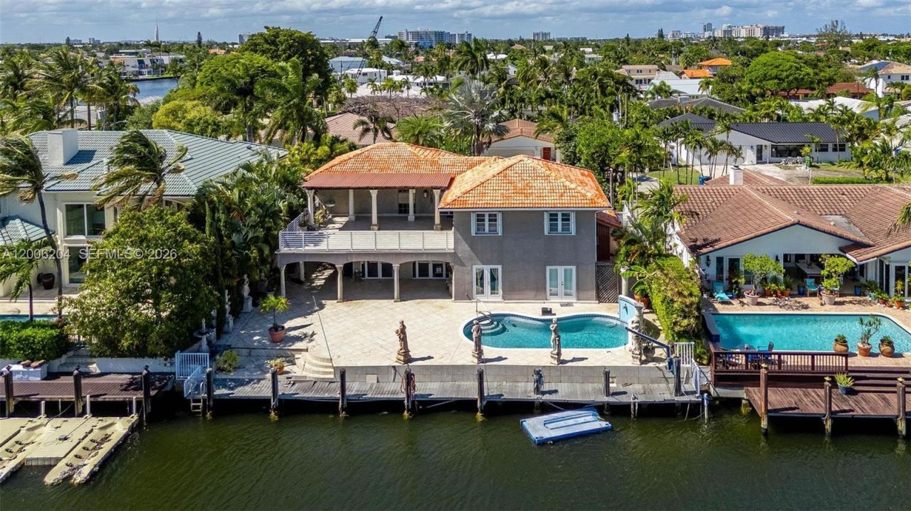 37 Fort Royal Is, Fort Lauderdale, FL 33308 Photo