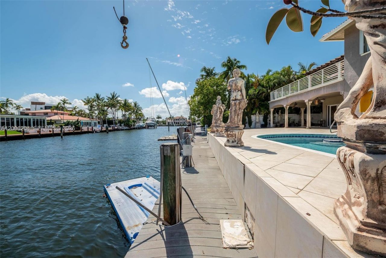 37 Fort Royal Is, Fort Lauderdale, FL 33308 Photo