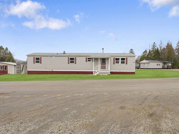 6 Darwin Drive, Stewartstown, NH 03576