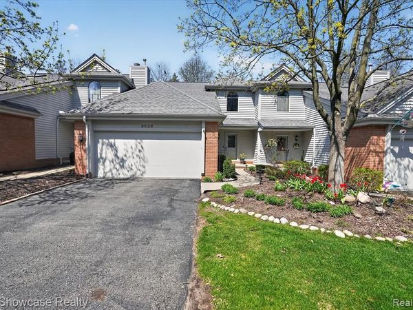 6626 Ridgeview Drive, Independence Twp, MI 48346