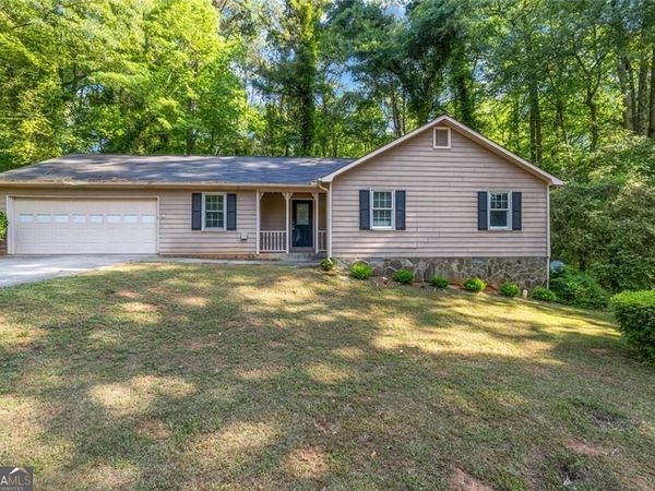 1430 Hillside Place SE, Conyers, GA 30094