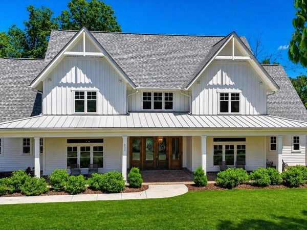 800 Garland Mountain Trail, Waleska, GA 30183