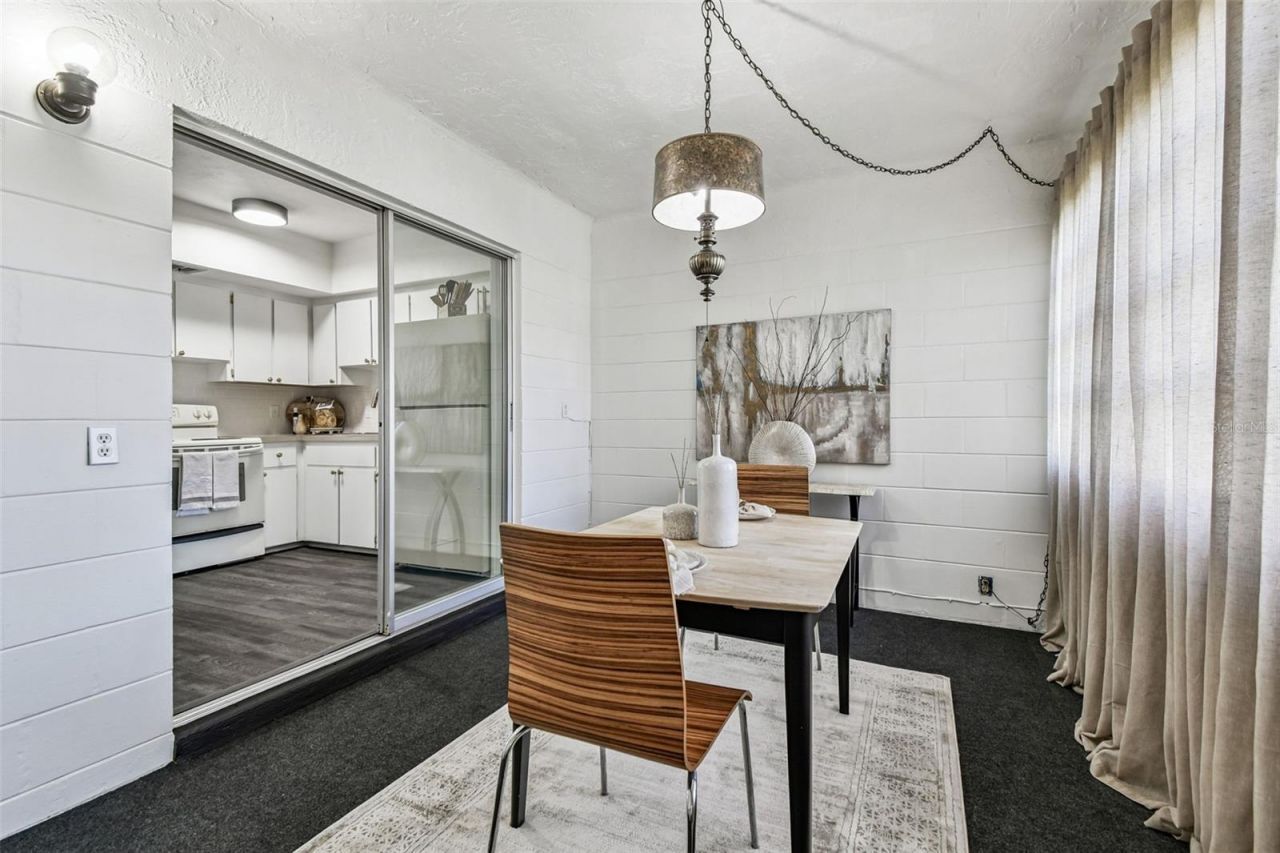 5861 42nd Terrace N, Unit 1712, Kenneth City, FL 33709 Photo