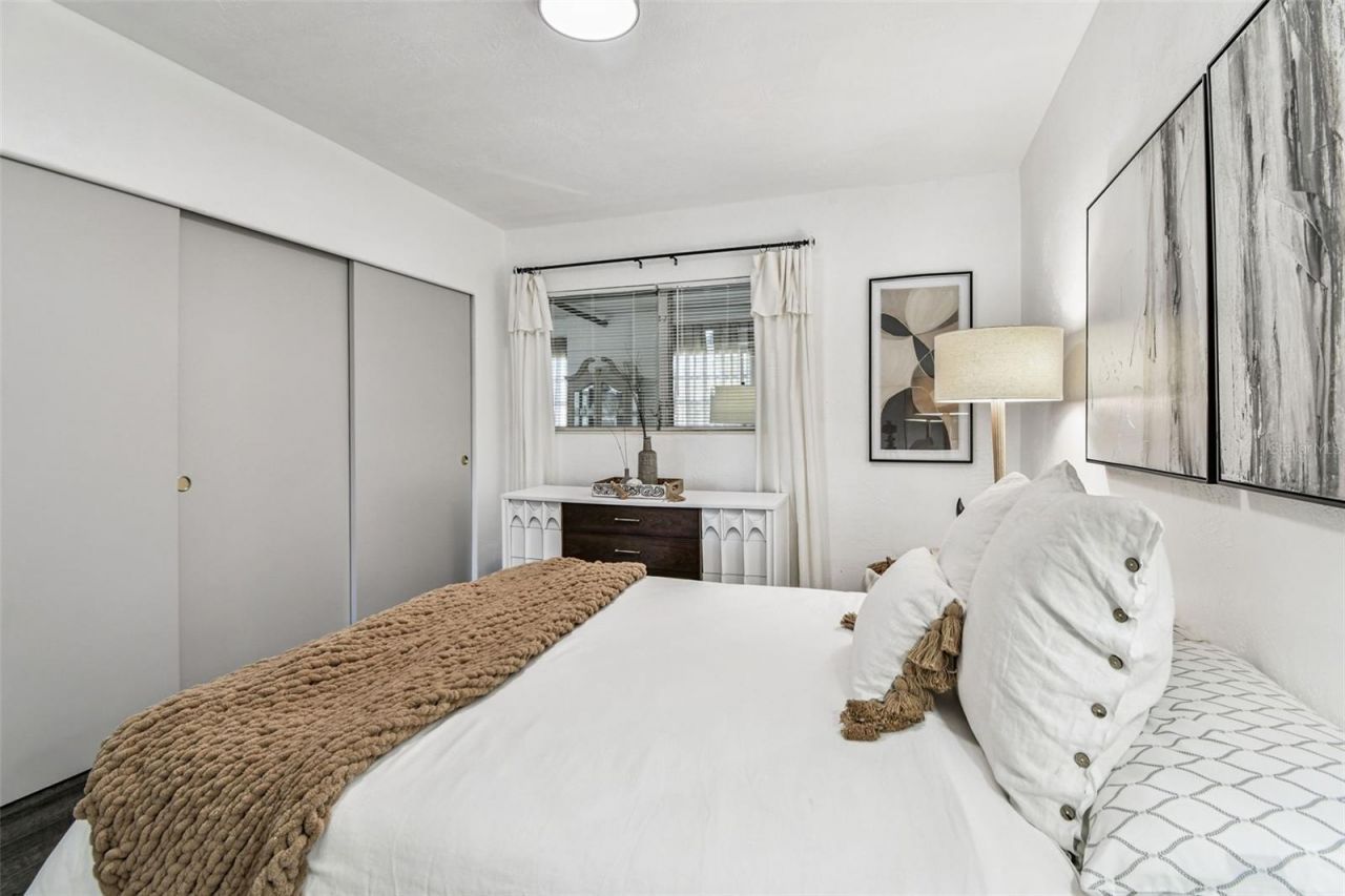 5861 42nd Terrace N, Unit 1712, Kenneth City, FL 33709 Photo