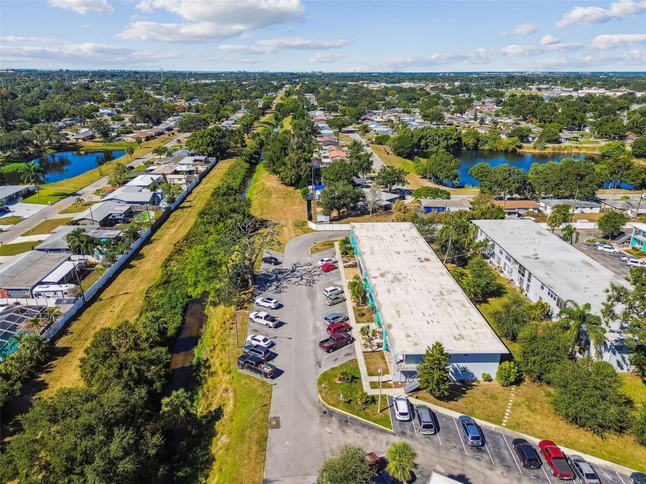 5861 42nd Terrace N, Unit 1712, Kenneth City, FL 33709 Photo