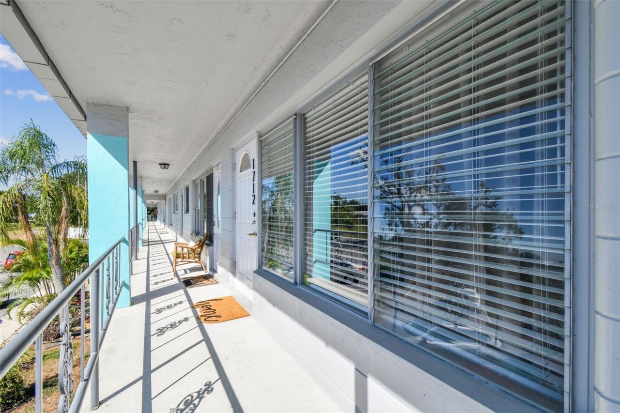 5861 42nd Terrace N, Unit 1712, Kenneth City, FL 33709 Photo