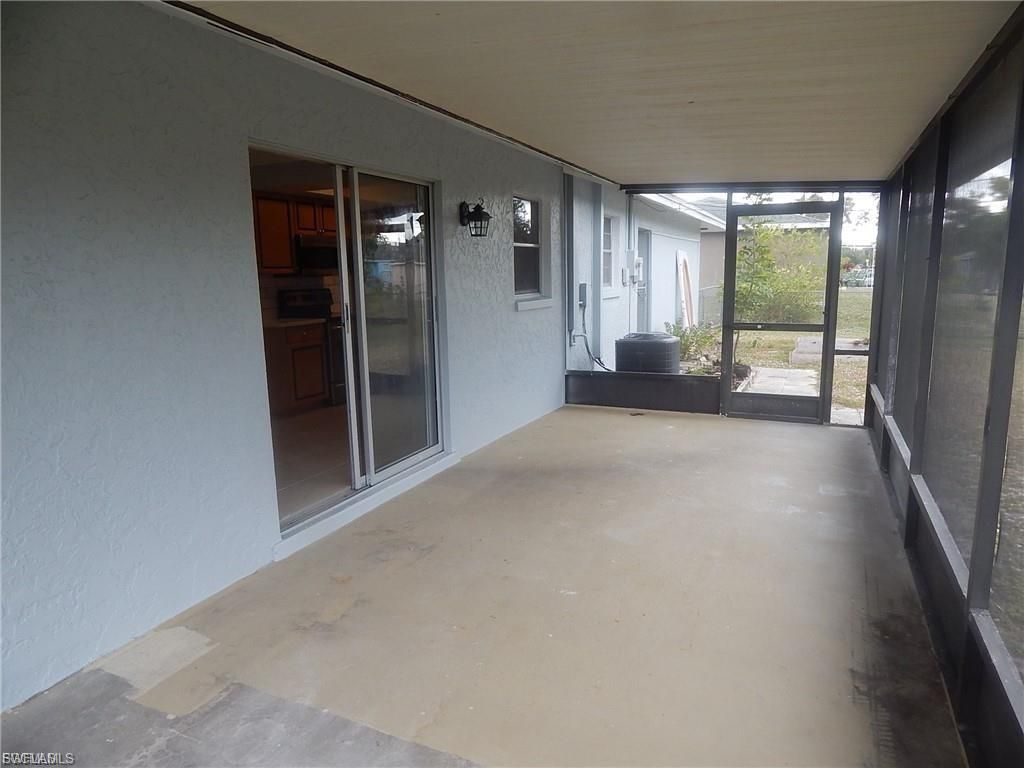 18448 Iris Rd, Fort Myers, FL 33967 Photo