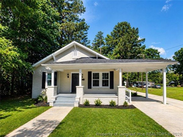 304 S Patterson Street, Maxton, NC 28364