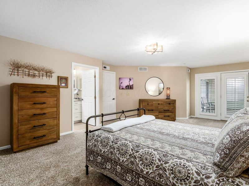 5935 N High Street, Unit 304, Worthington, OH 43085 Photo 13