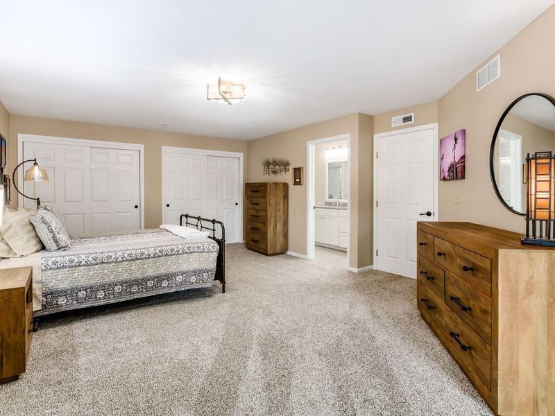 5935 N High Street, Unit 304, Worthington, OH 43085 Photo 15